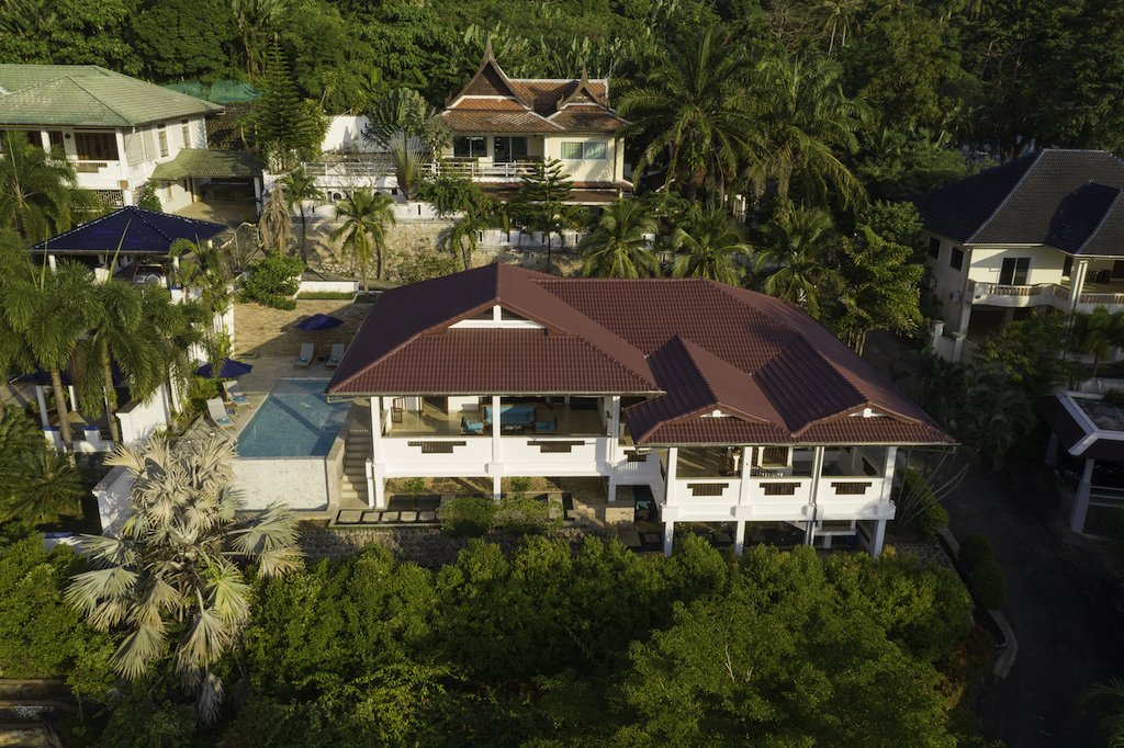 Property image - full photo 2