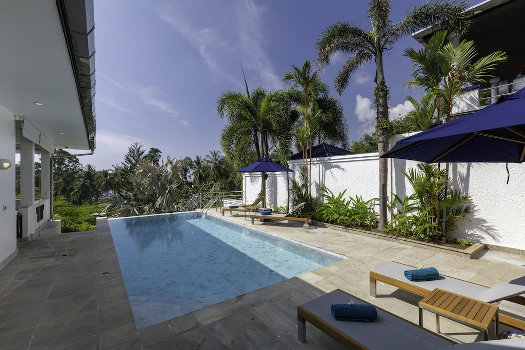 Property image - full photo 11