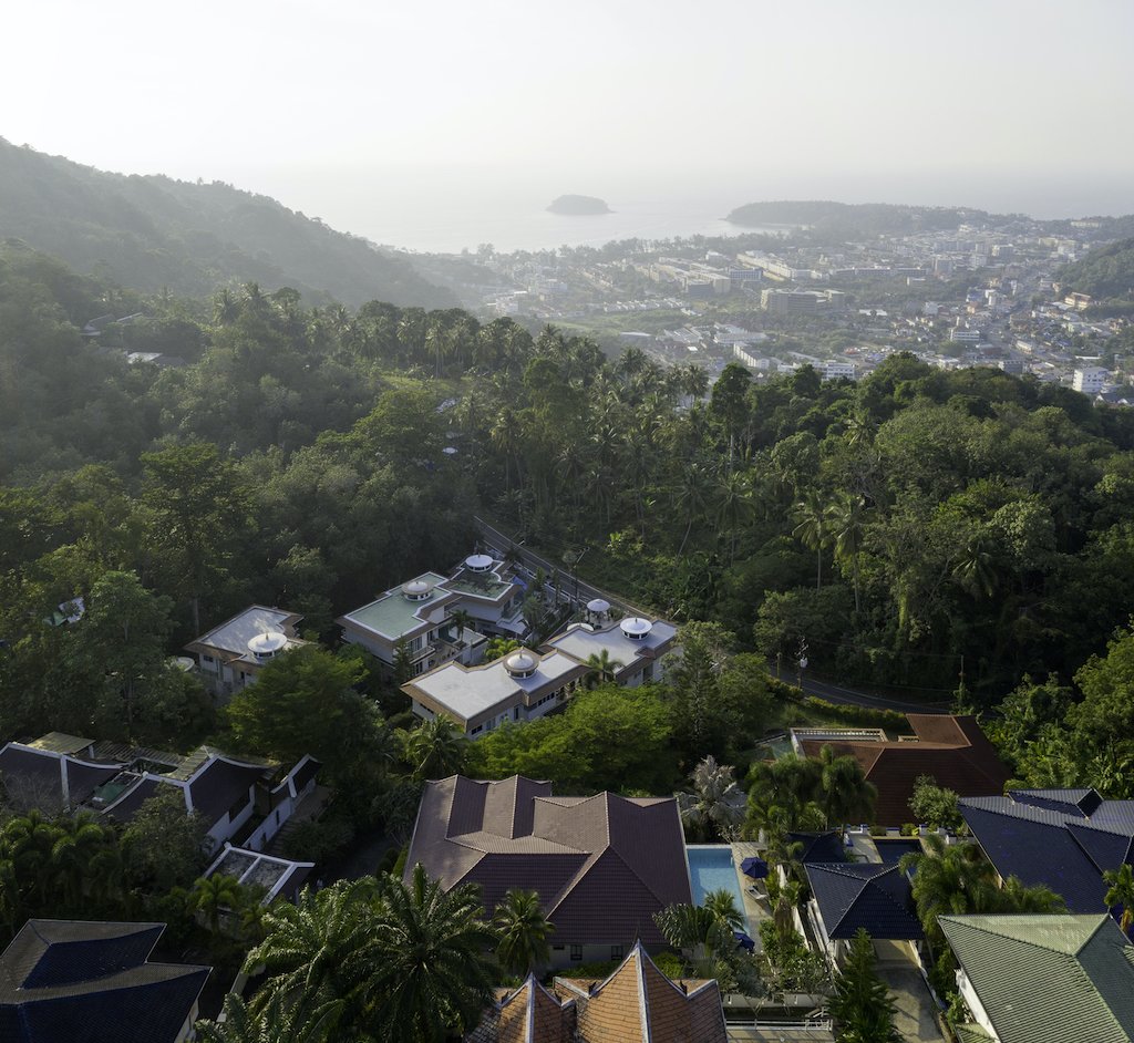 Property image - full photo 48