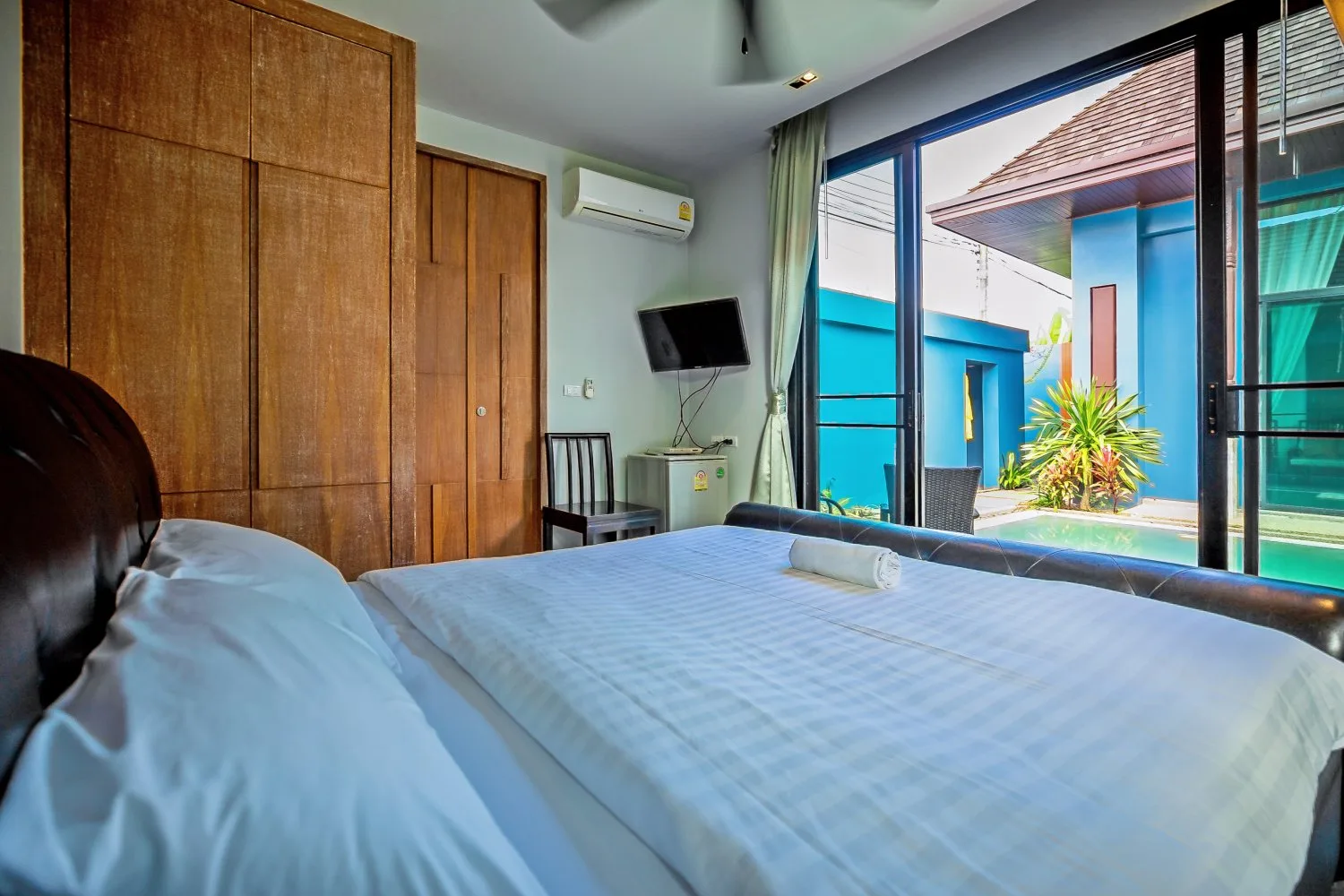 Property image - full photo 17