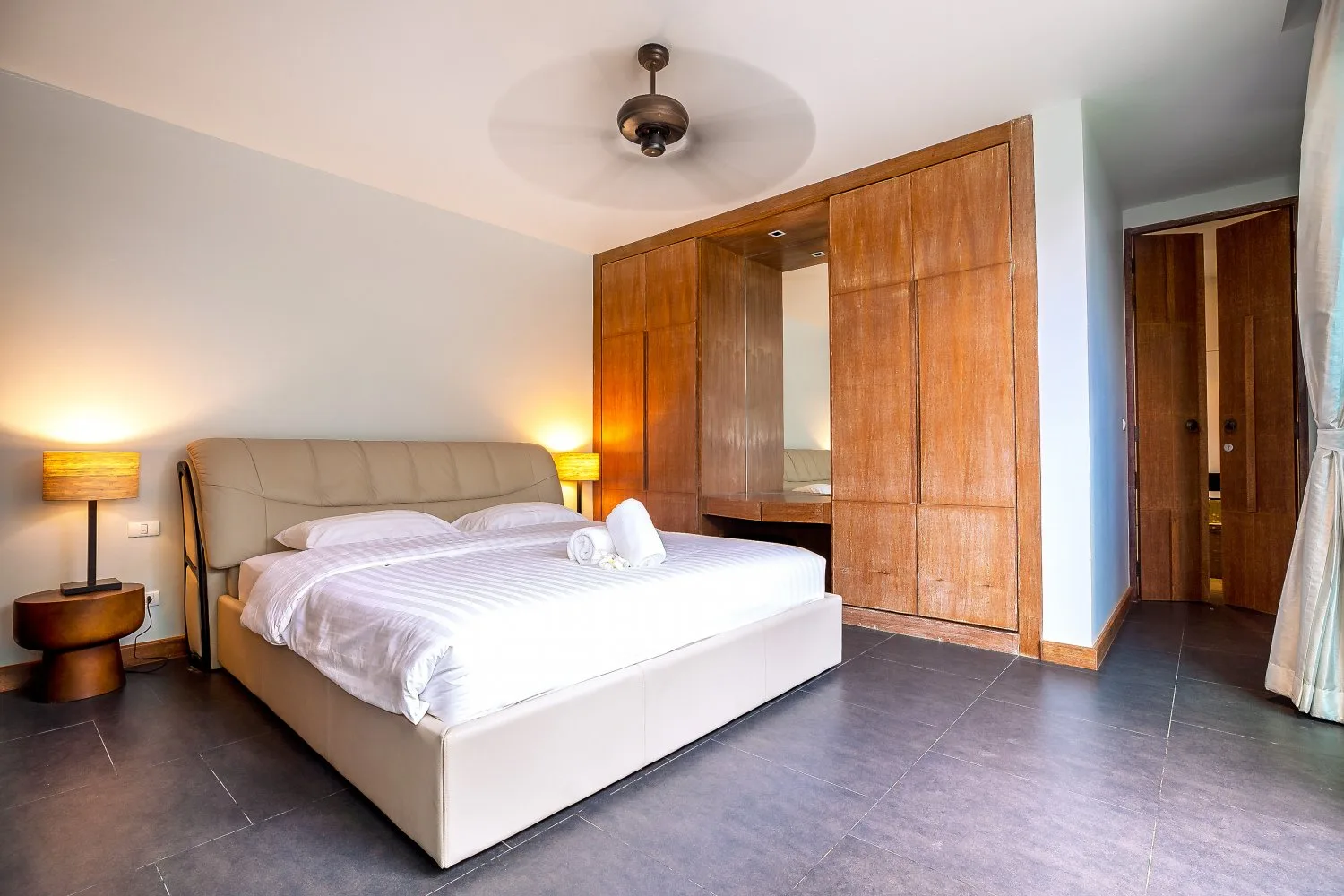 Property image - full photo 29