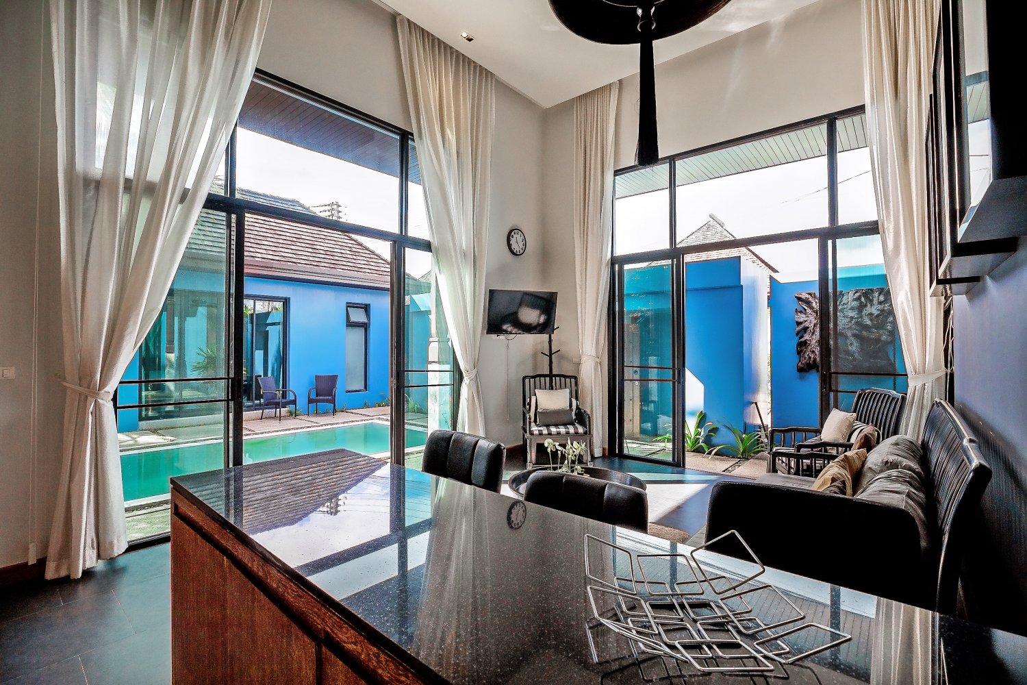 Property image - full photo 31