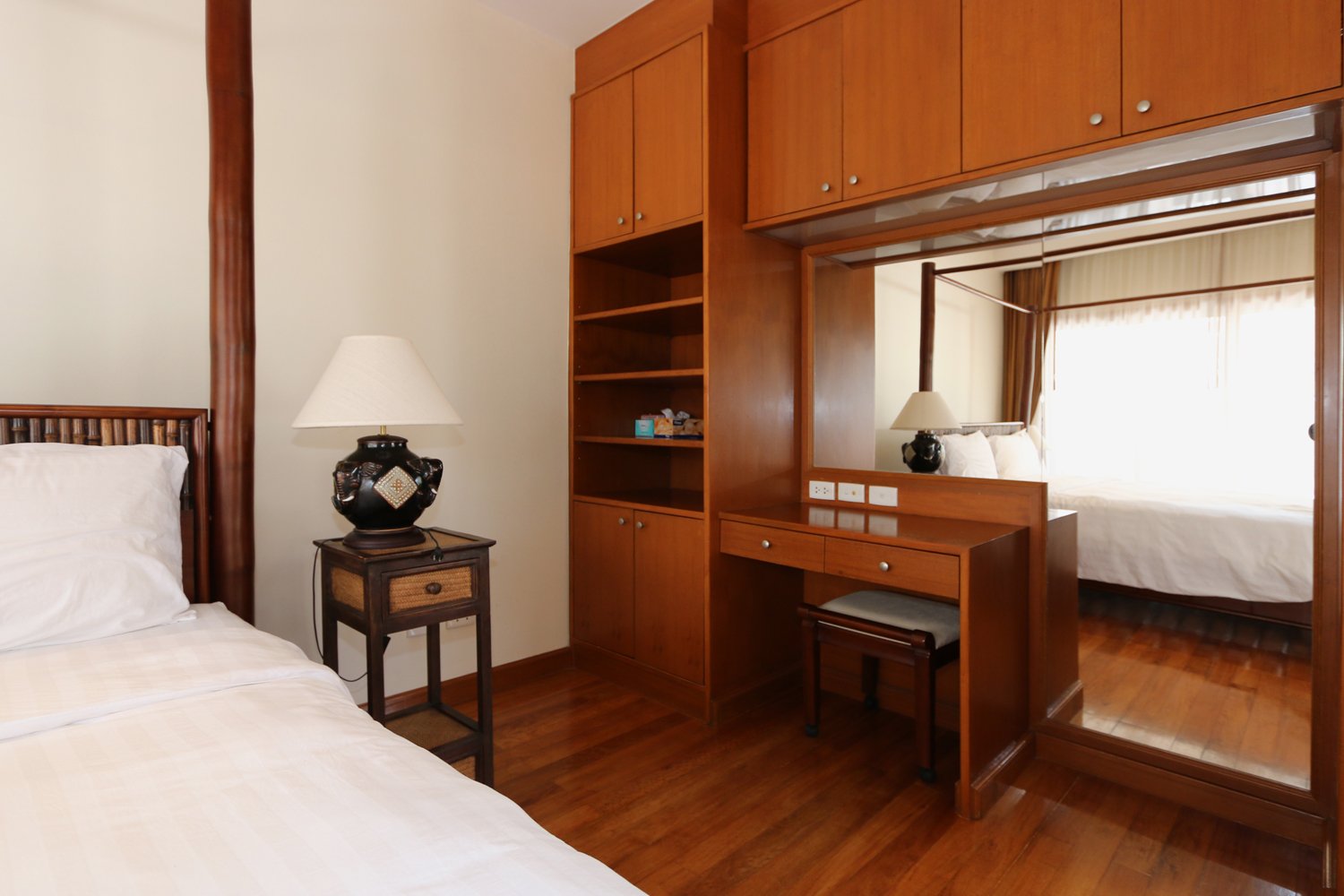 Property image - full photo 57