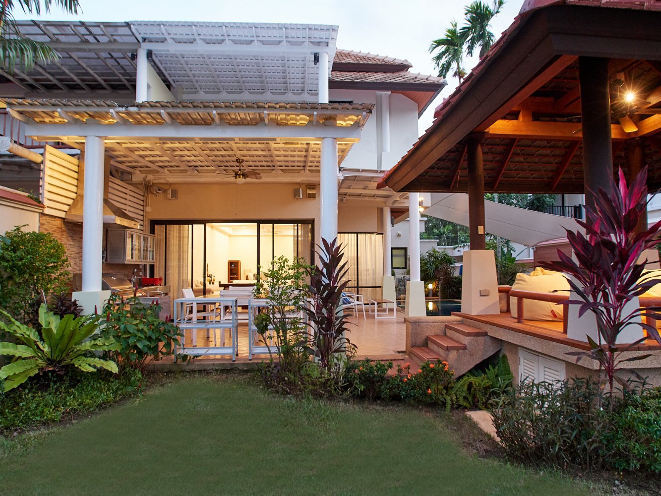 Property image - full photo 6