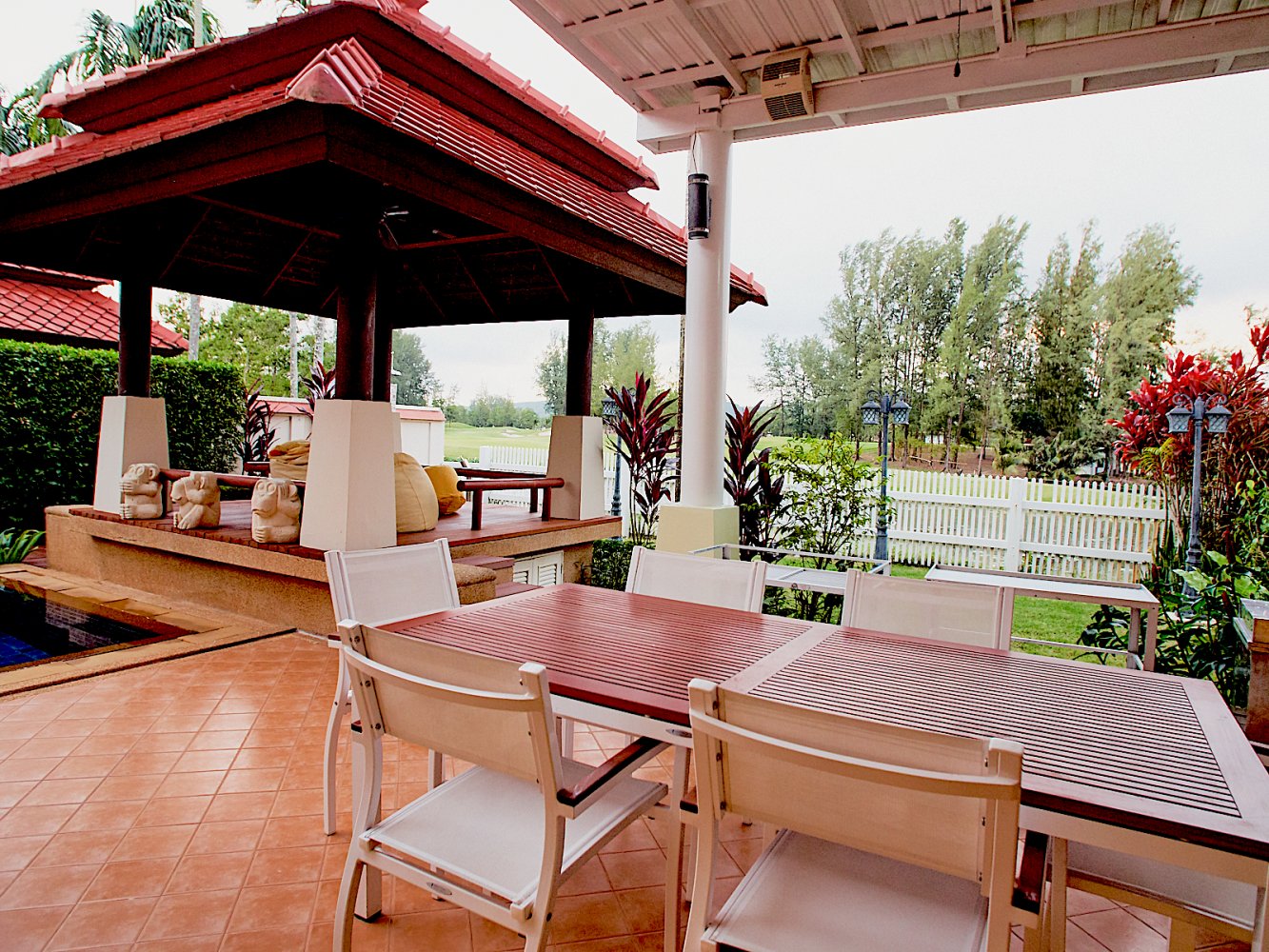 Property image - full photo 18
