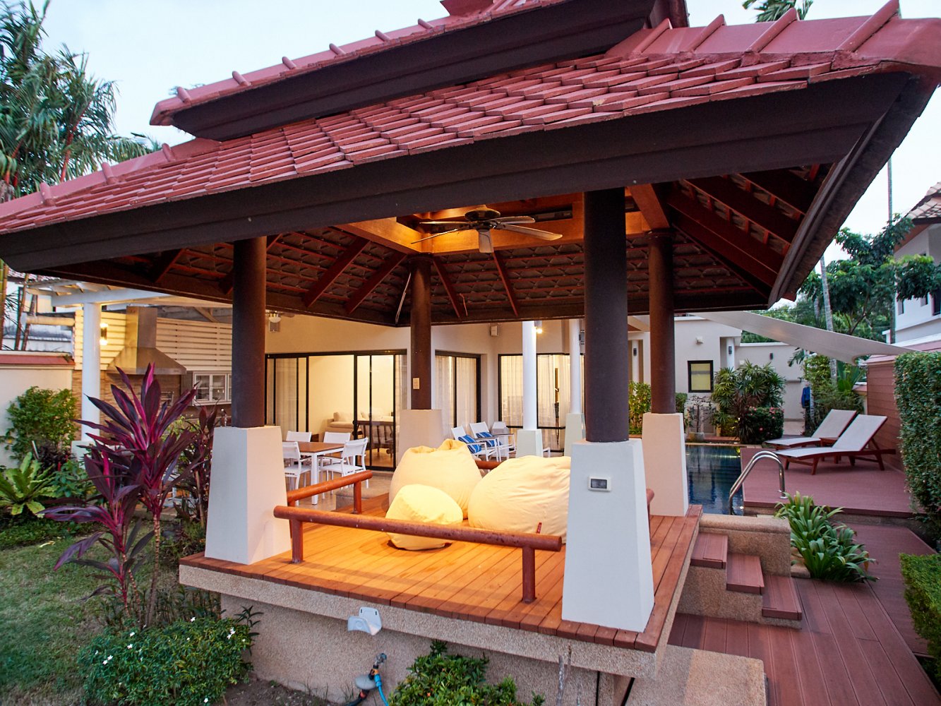 Property image - full photo 13