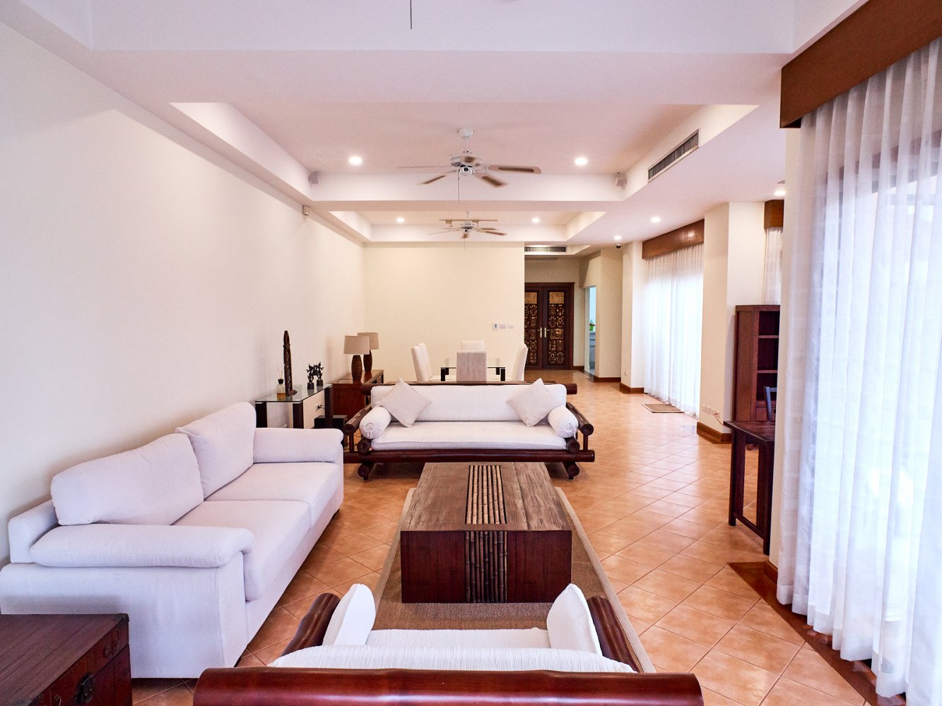 Property image - full photo 64