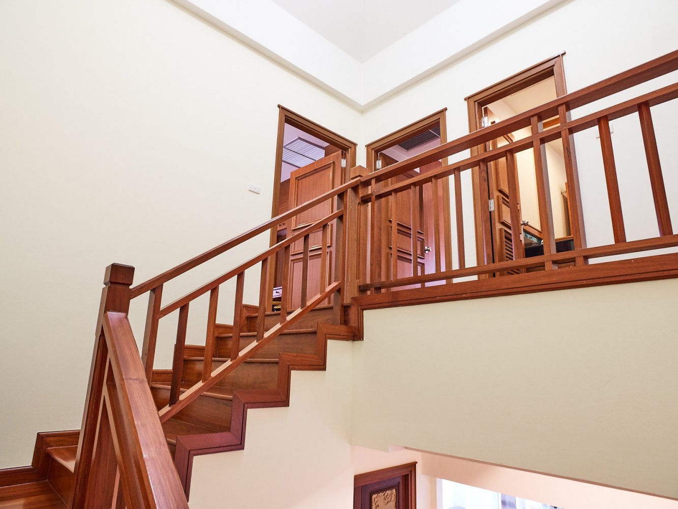 Property image - full photo 29