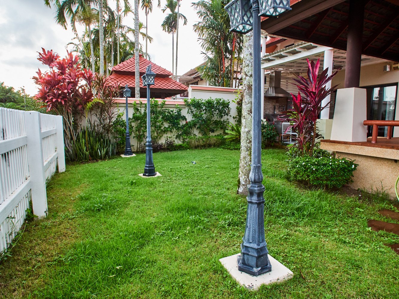 Property image - full photo 94