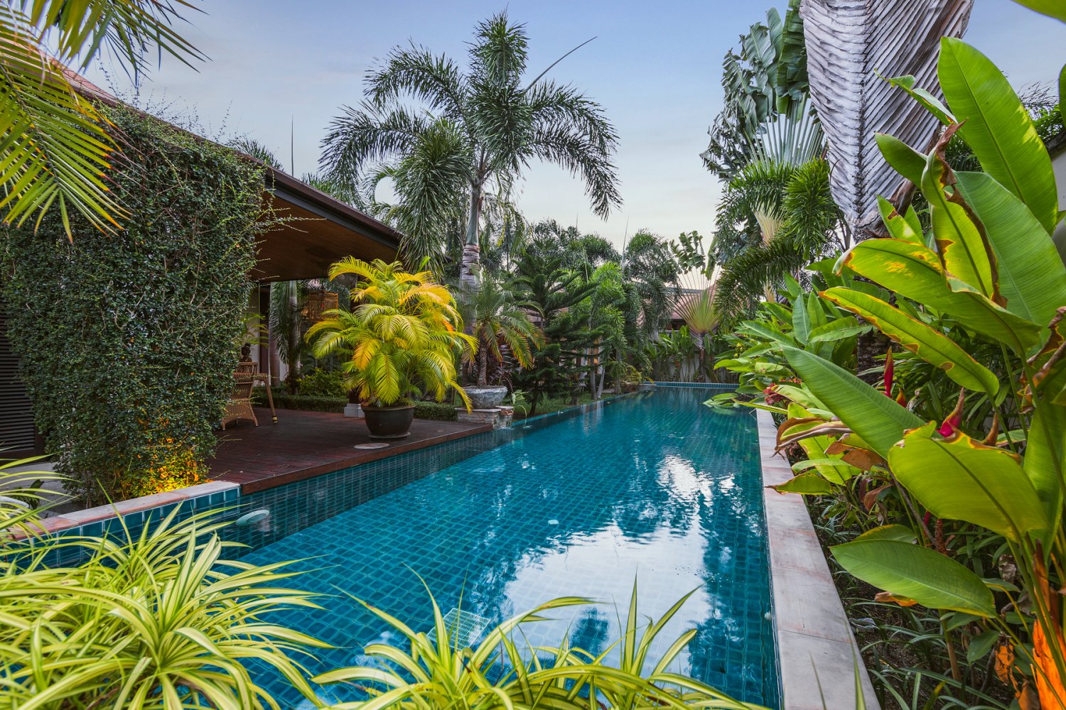 Property image - full photo 2