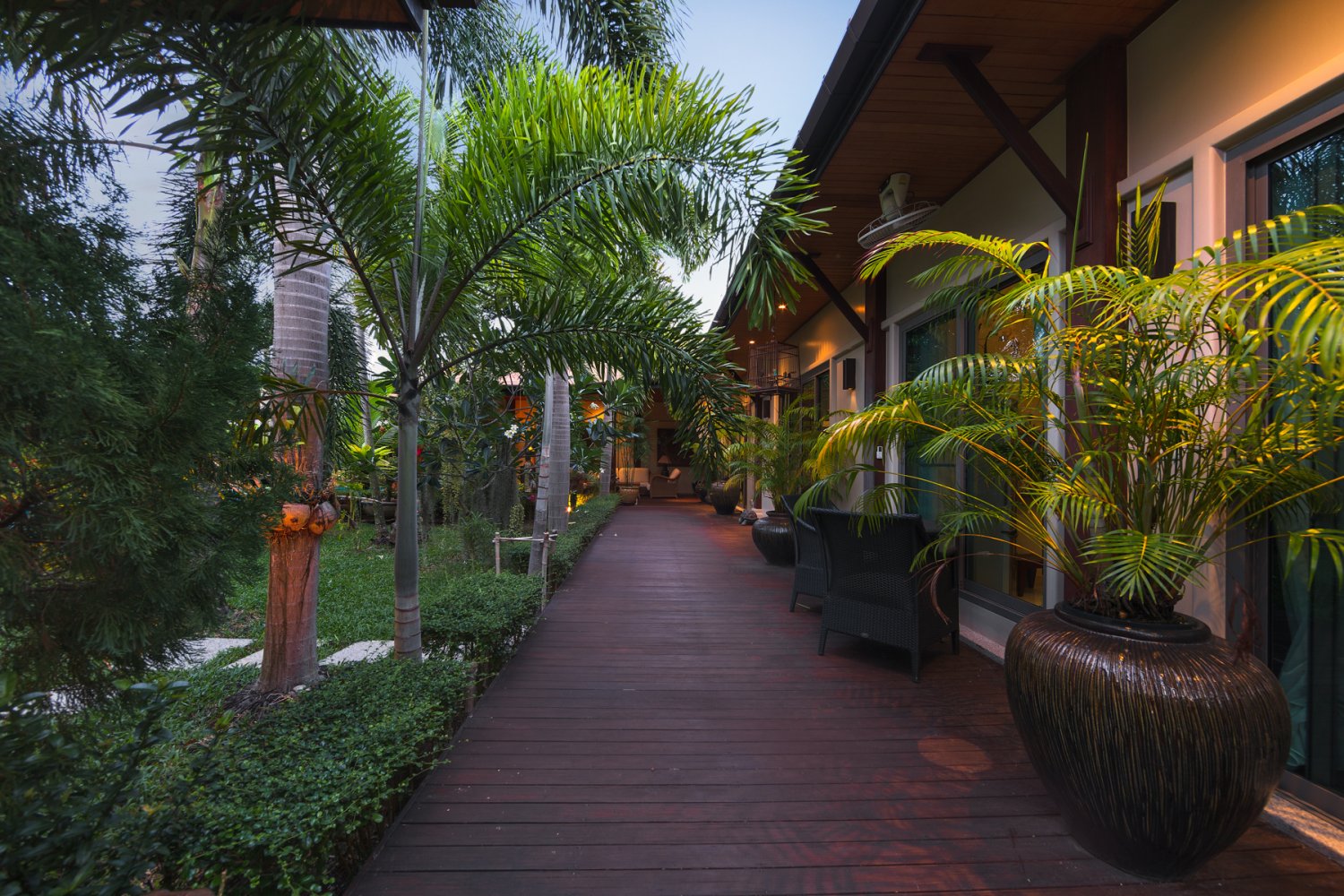 Property image - full photo 6