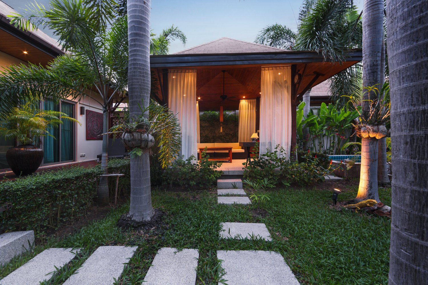 Property image - full photo 7