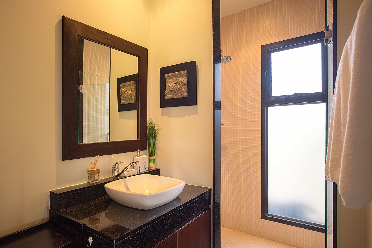 Property image - full photo 26
