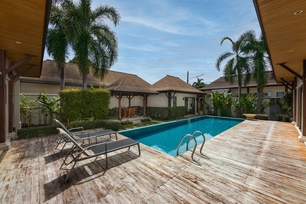 Property image - full photo 3