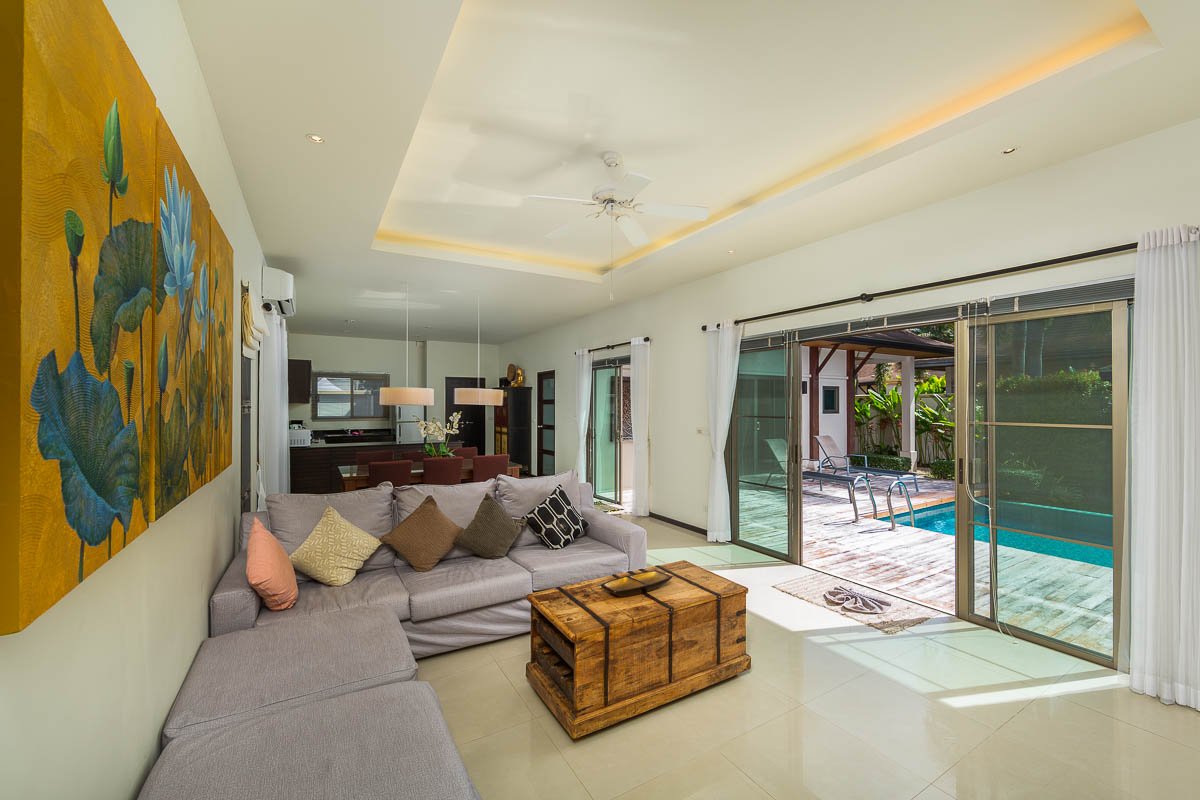 Property image - full photo 10