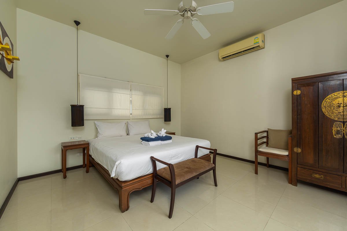 Property image - full photo 15