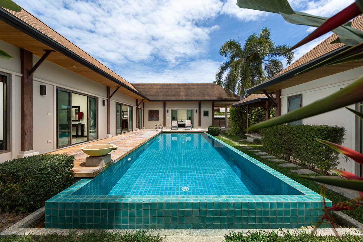 Property image - full photo 4