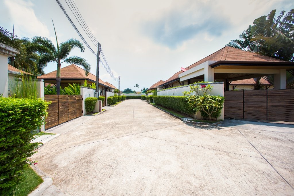 Property image - full photo 31