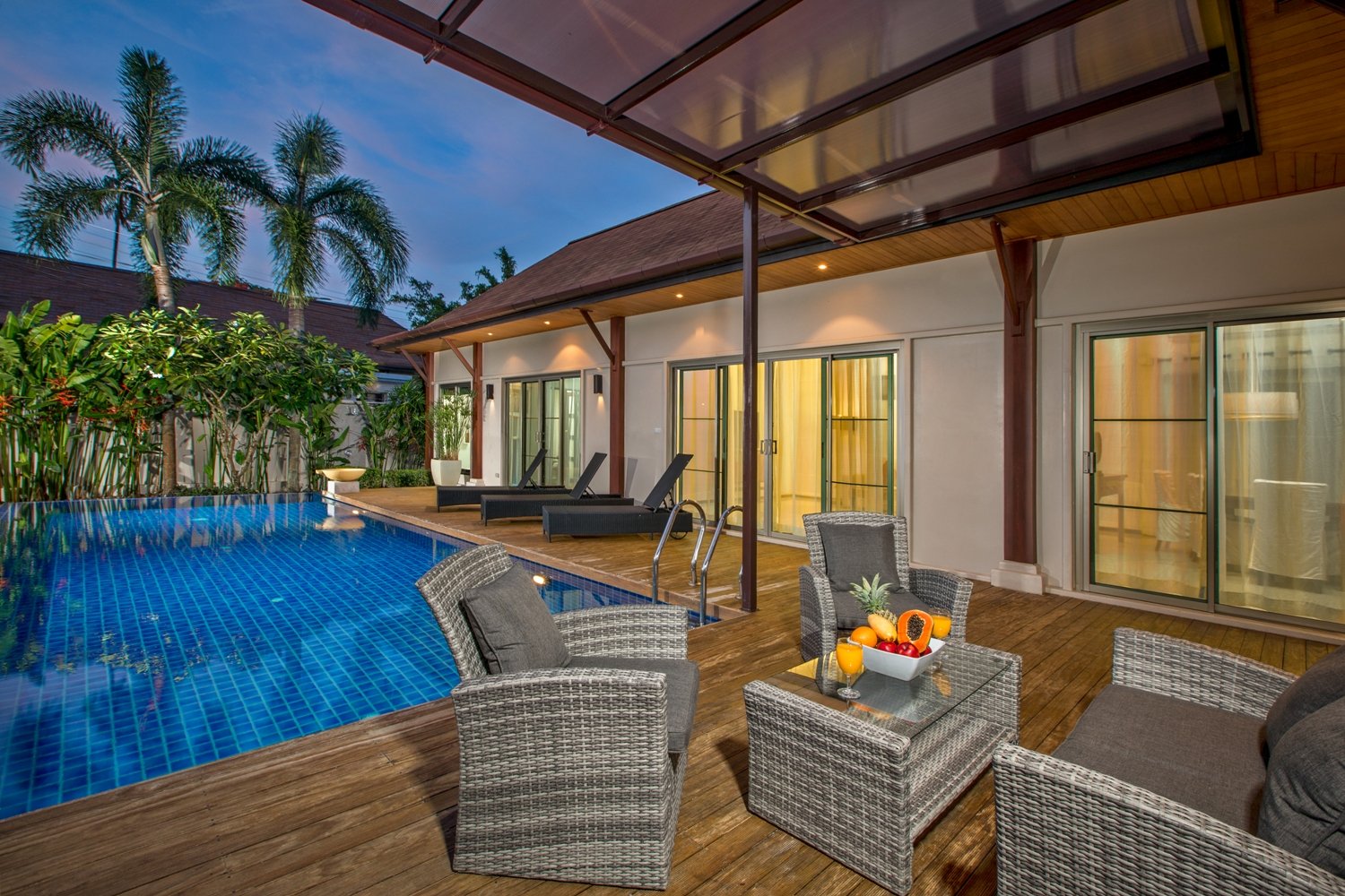 Property image - full photo 2