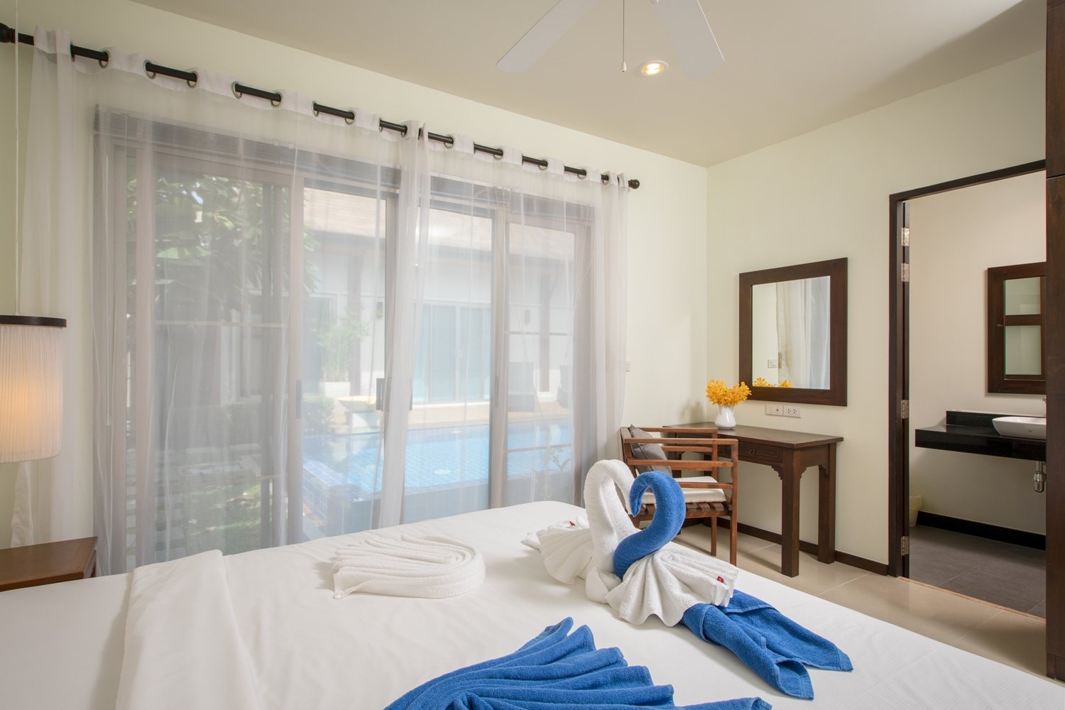 Property image - full photo 17