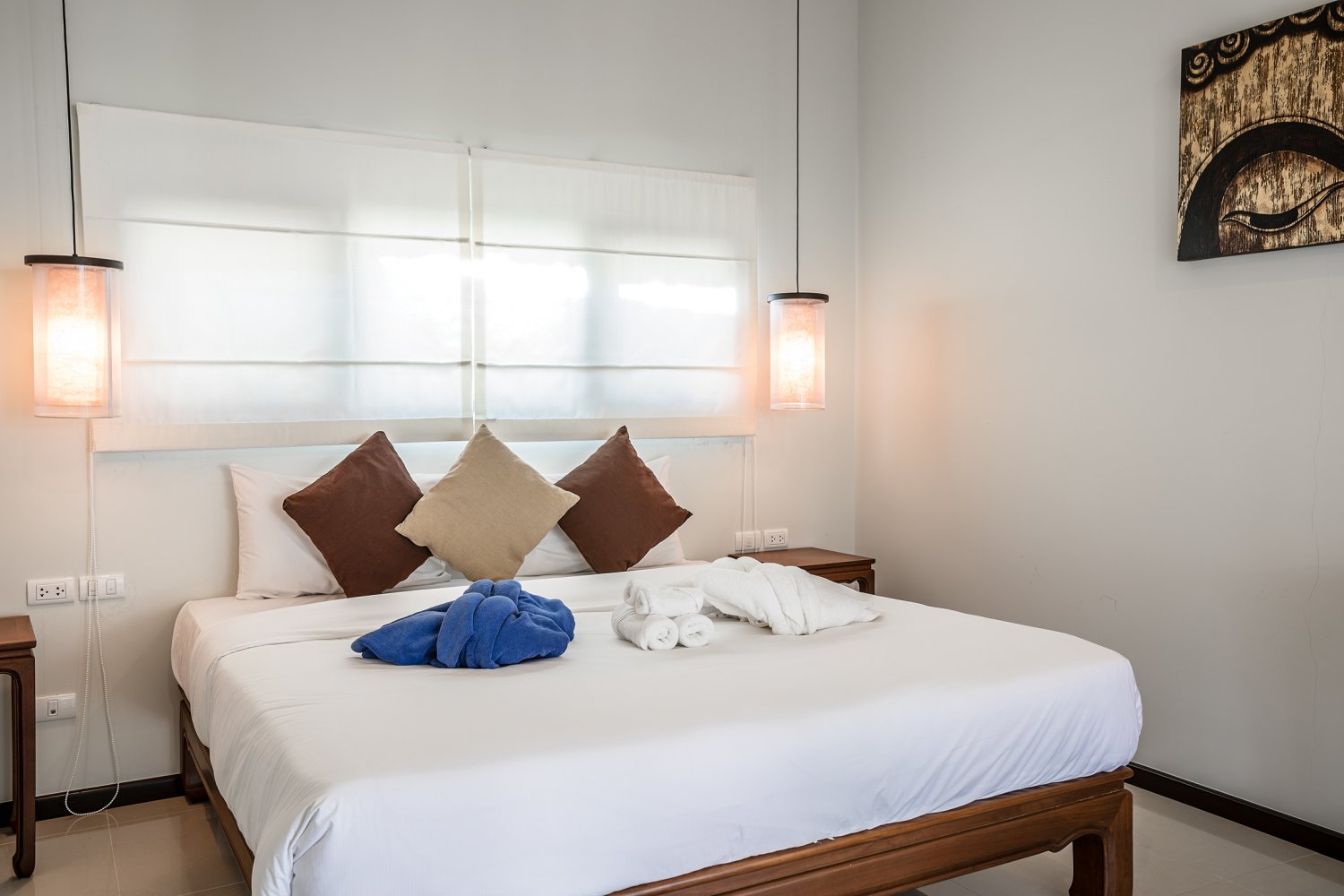 Property image - full photo 14