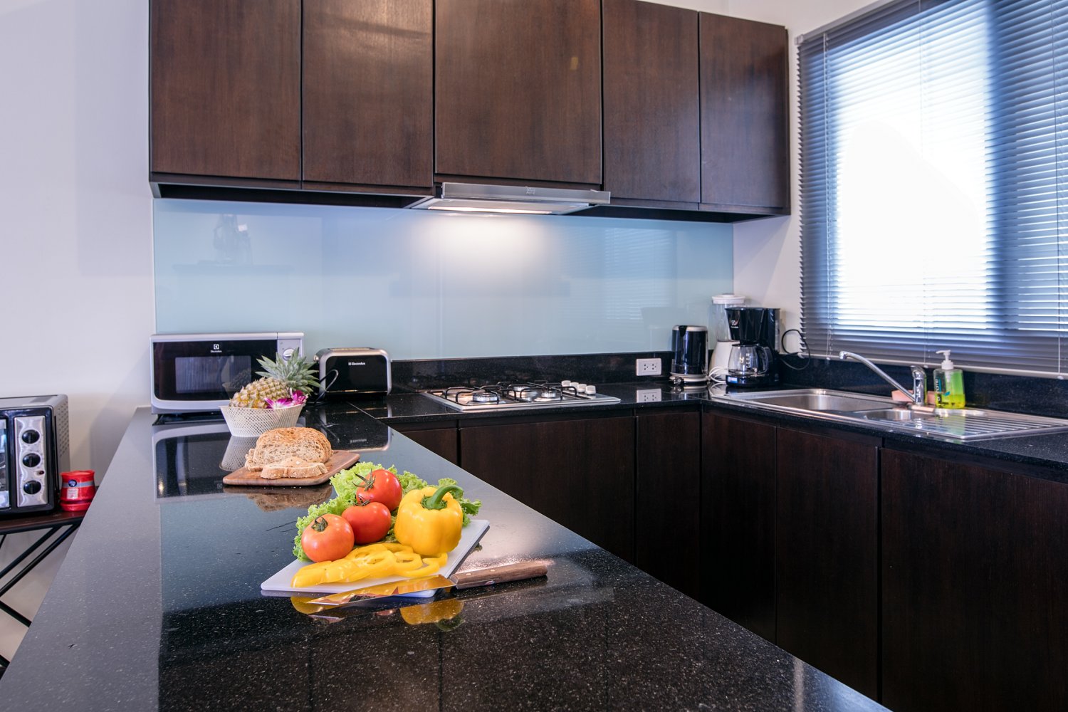 Property image - full photo 11