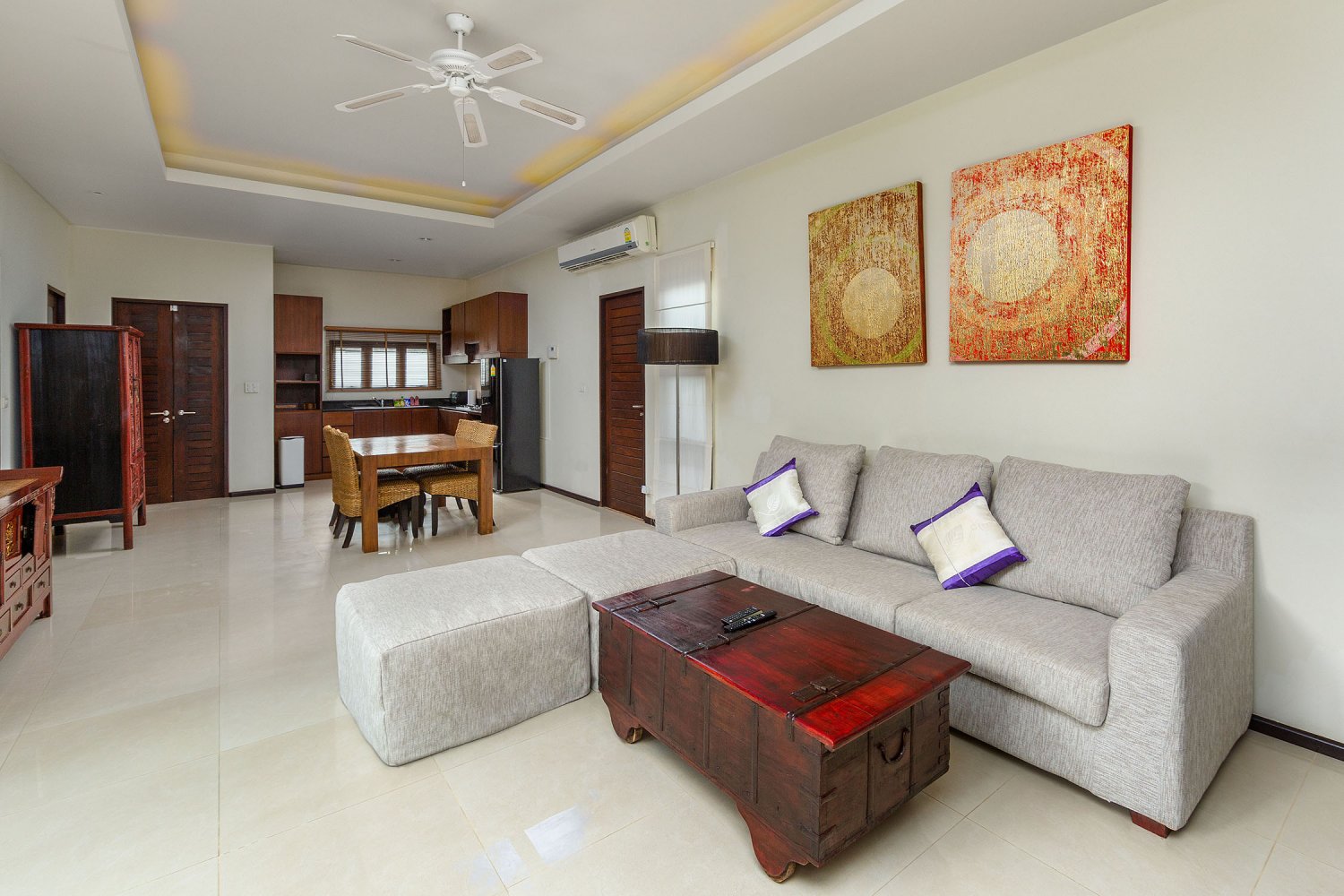 Property image - full photo 10