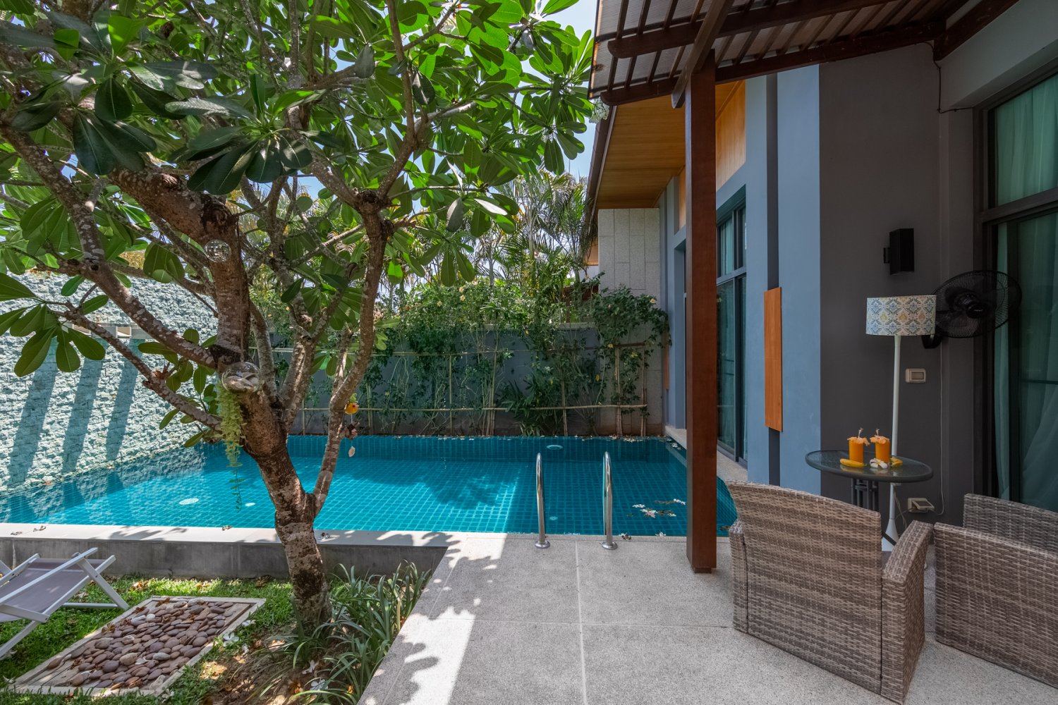 Property image - full photo 3