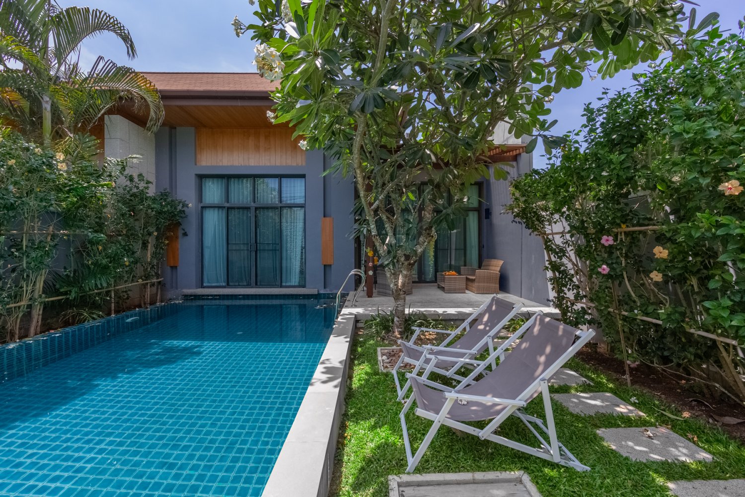 Property image - full photo 1