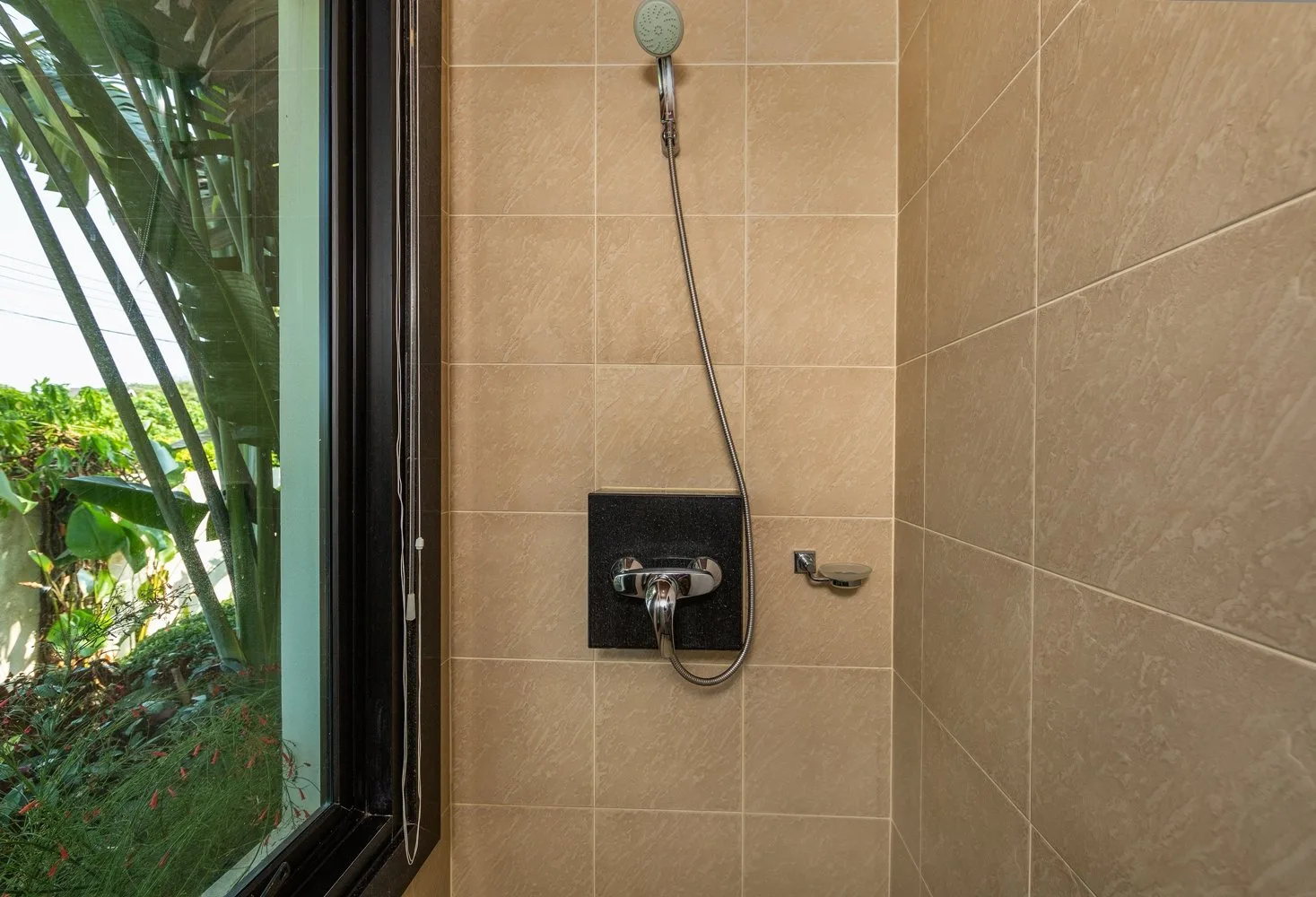 Property image - full photo 31
