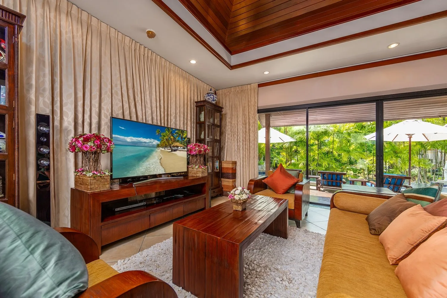 Property image - full photo 35