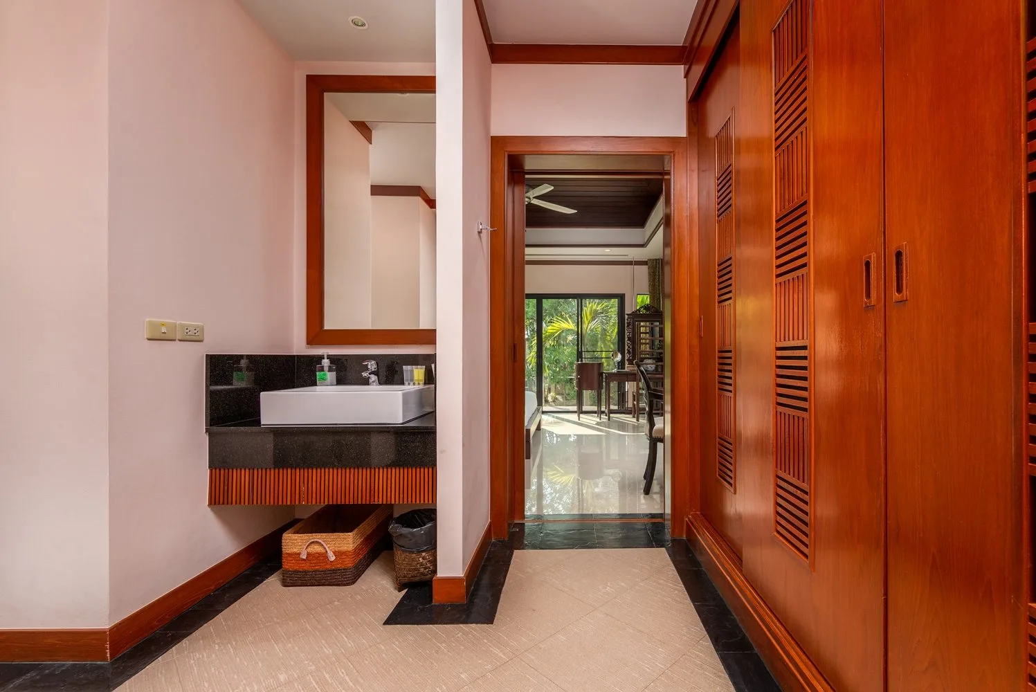 Property image - full photo 25