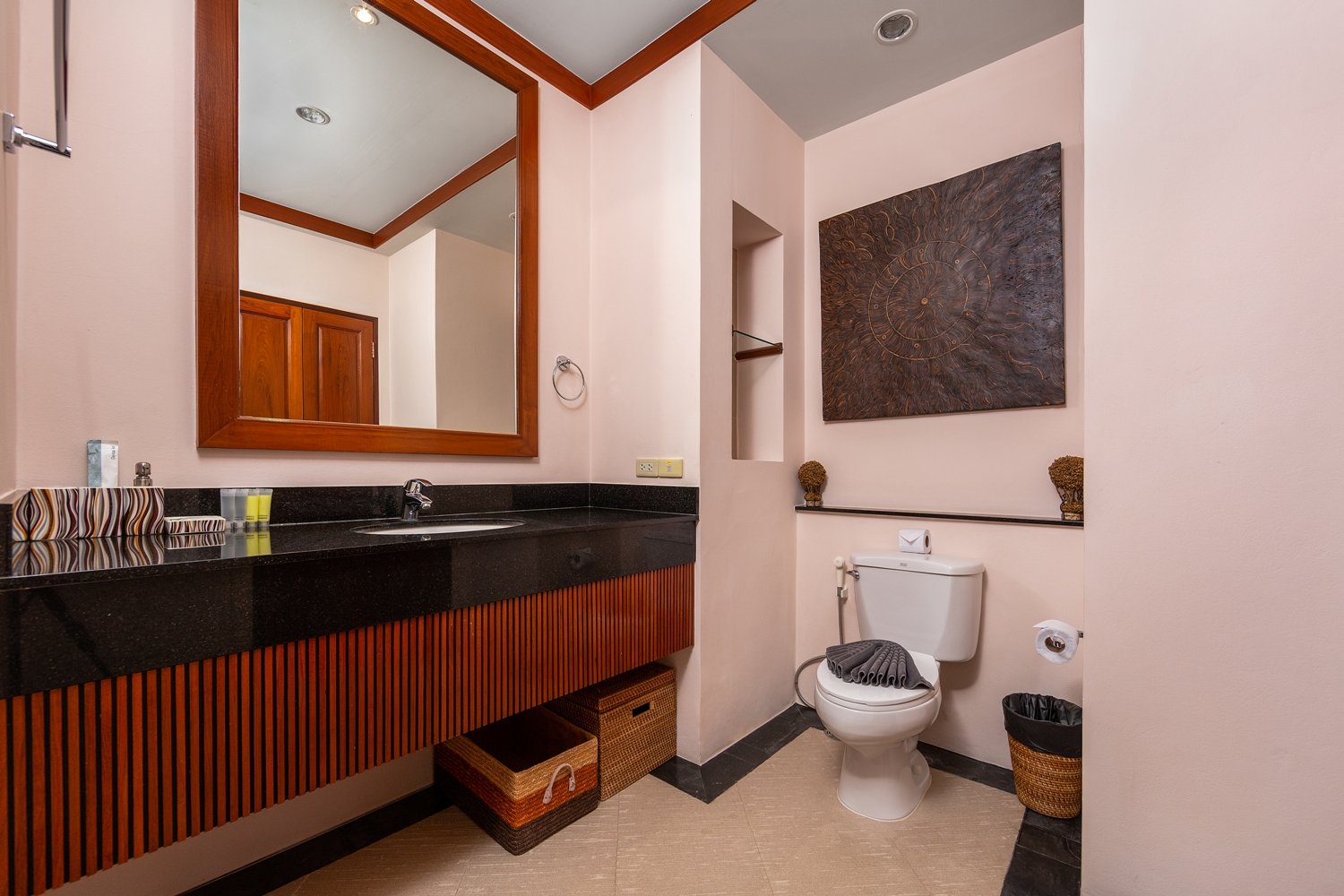 Property image - full photo 30