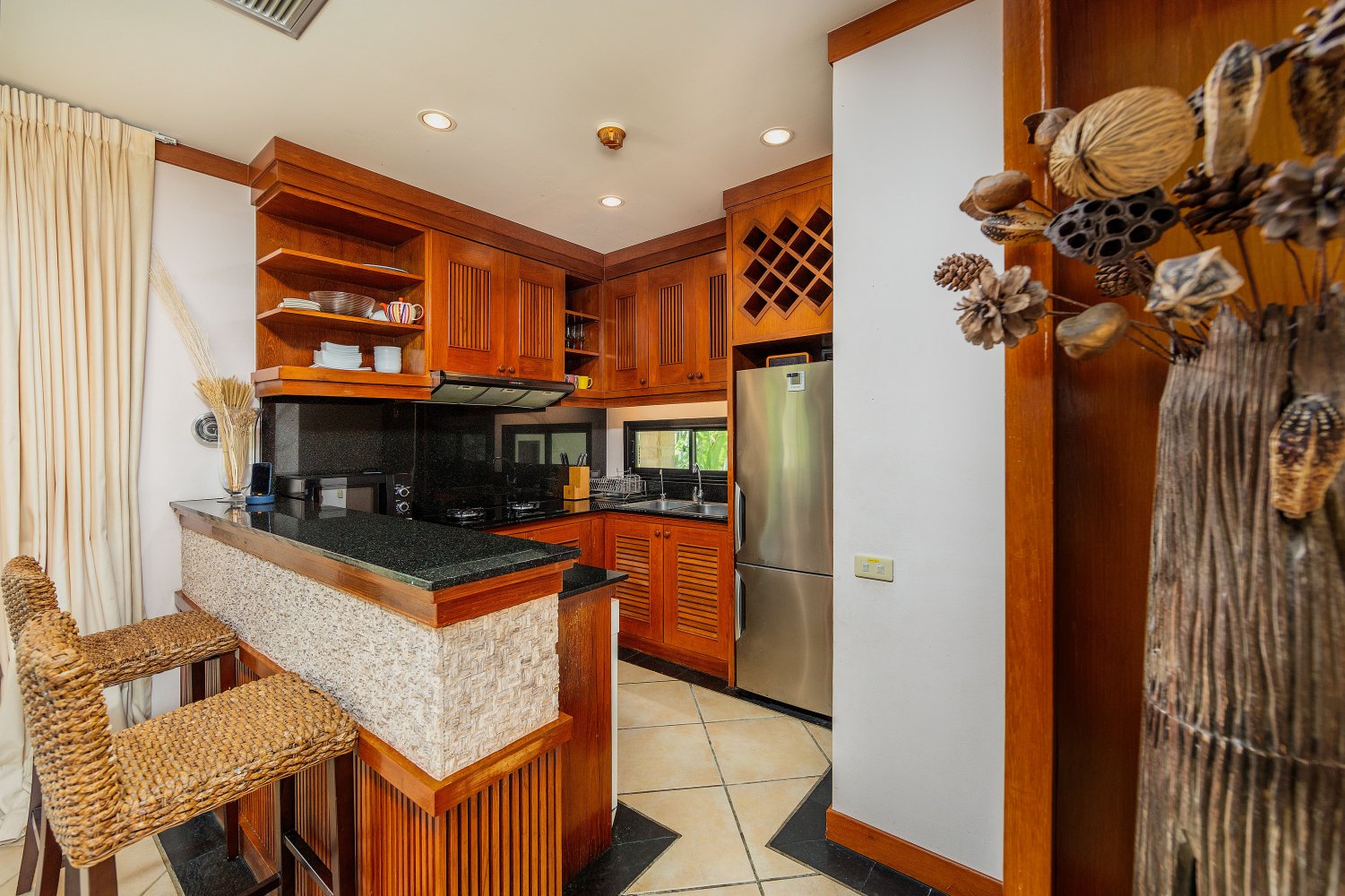 Property image - full photo 6