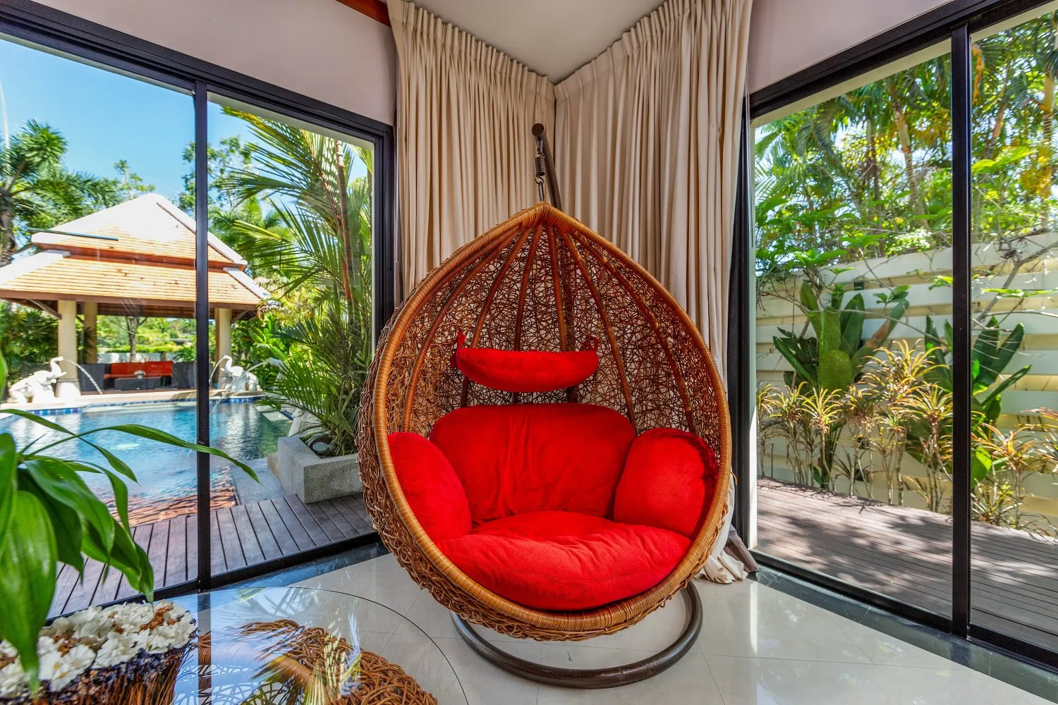 Property image - full photo 11