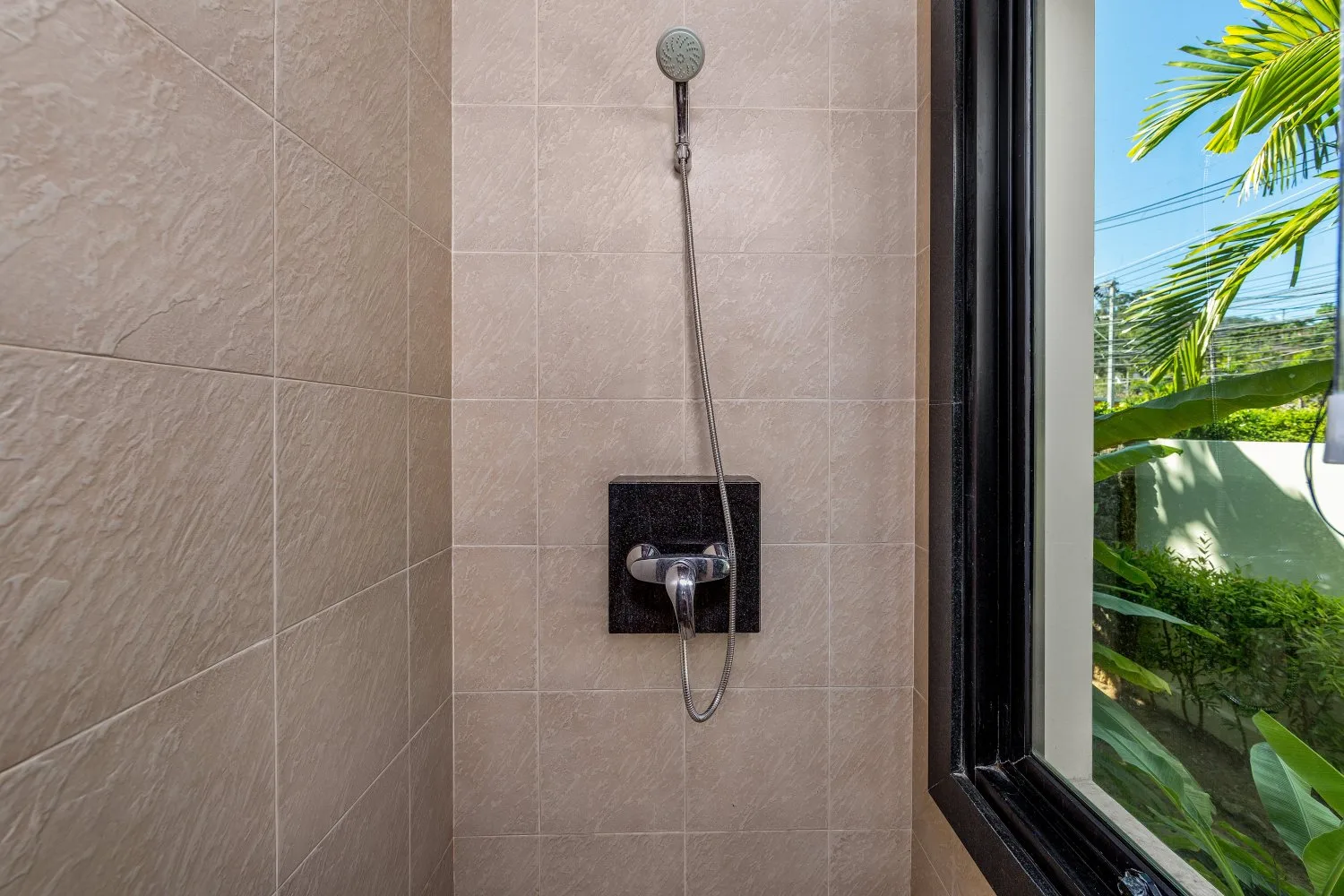 Property image - full photo 15