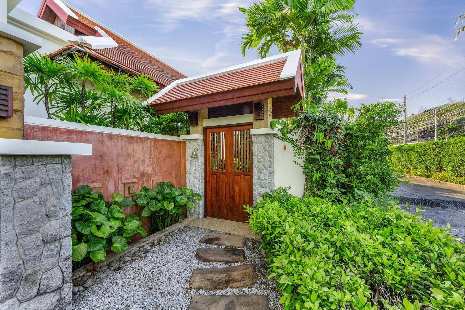 Property image - full photo 27