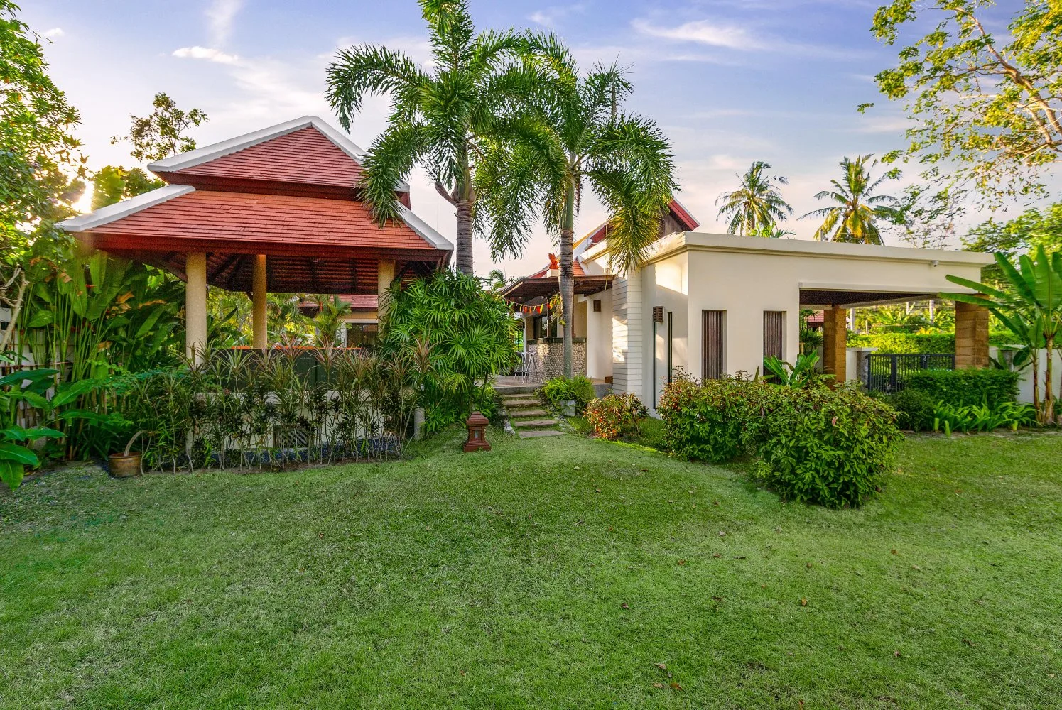 Property image - full photo 23