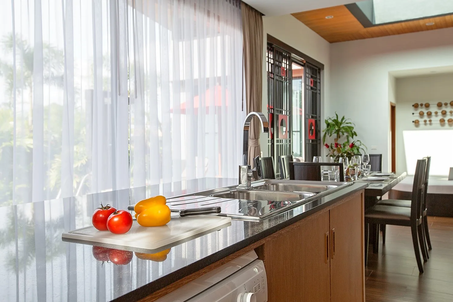 Property image - full photo 5
