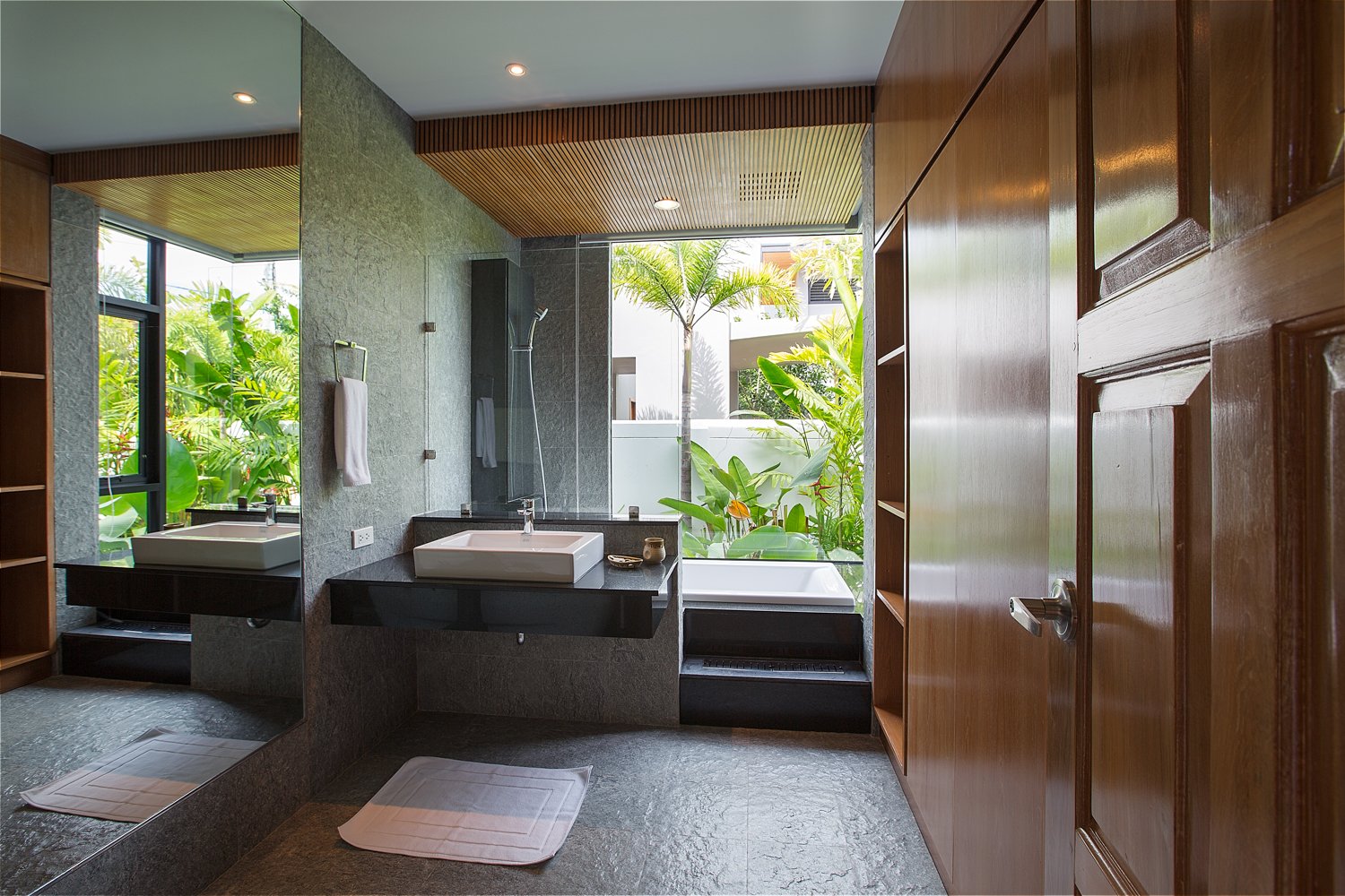 Property image - full photo 23