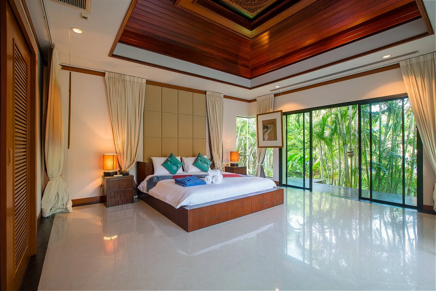 Property image - full photo 9
