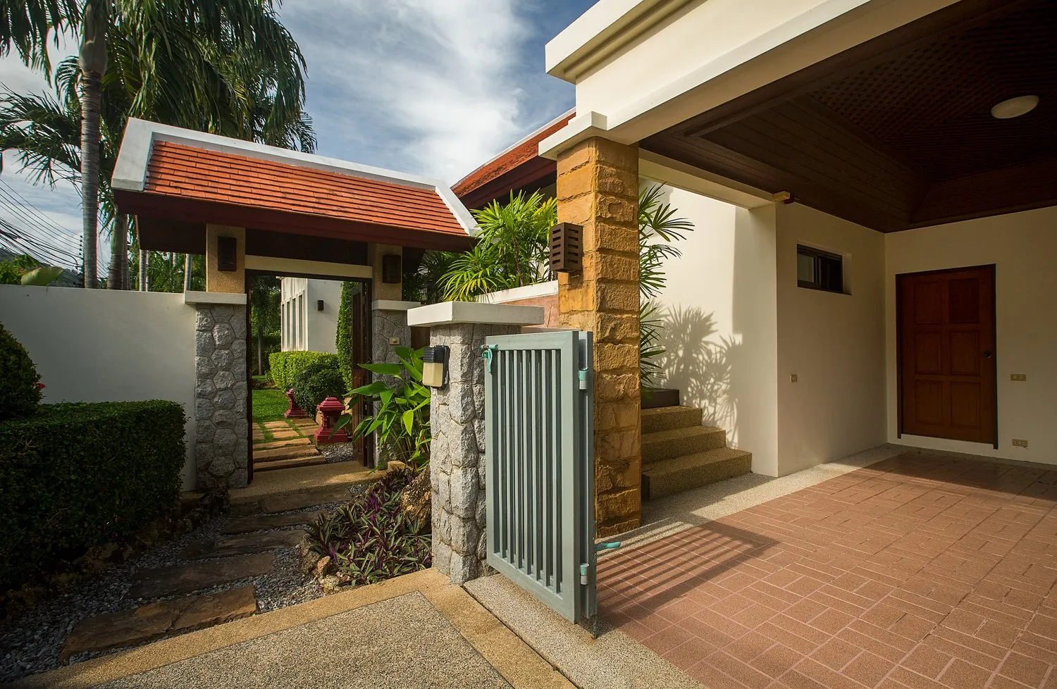 Property image - full photo 43