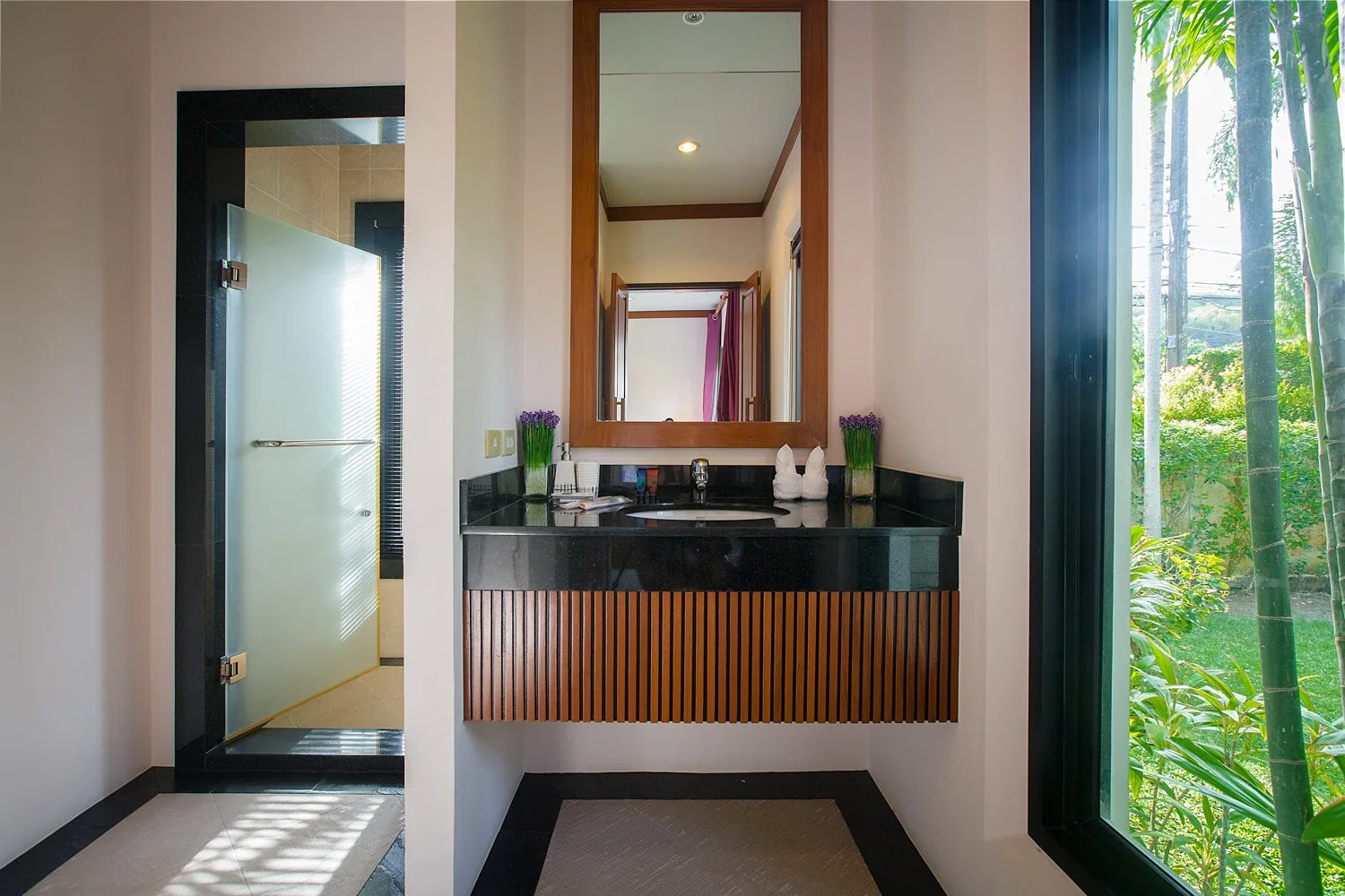 Property image - full photo 22