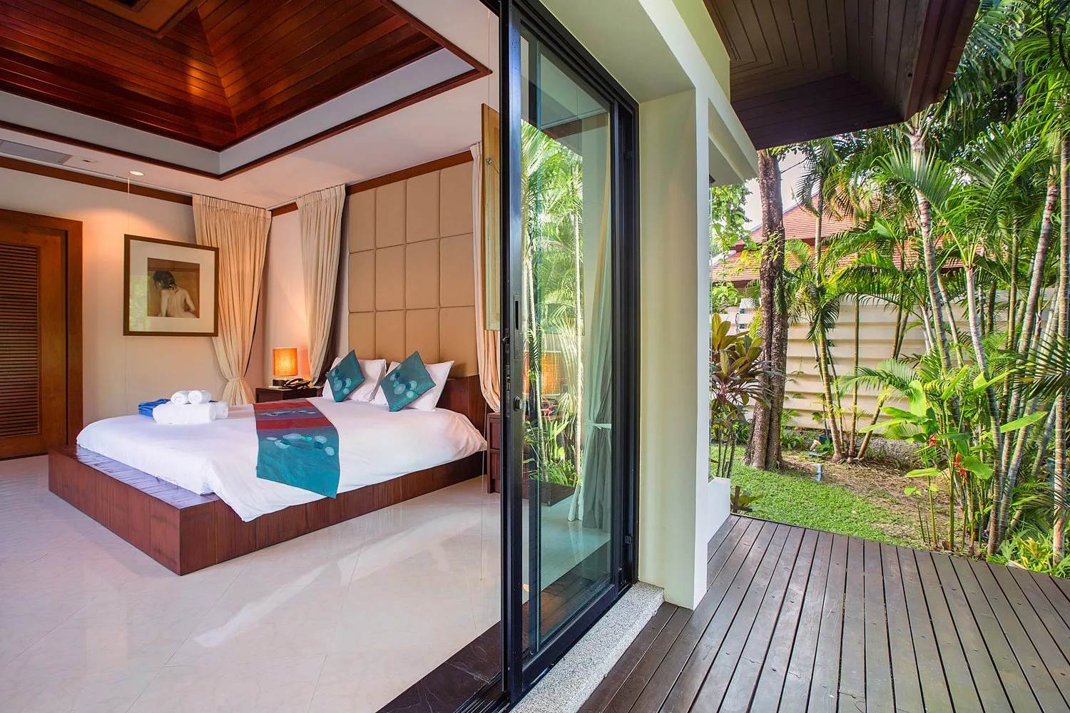 Property image - full photo 11
