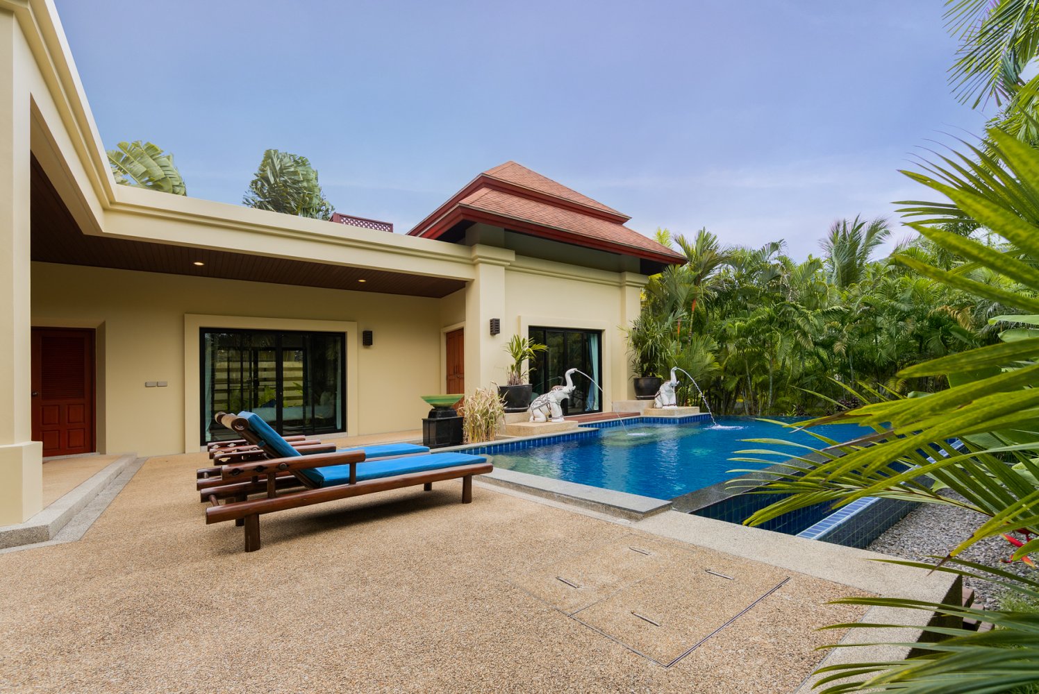 Property image - full photo 12