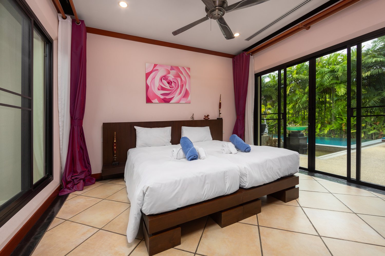 Property image - full photo 36