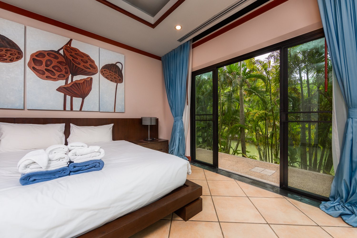 Property image - full photo 22