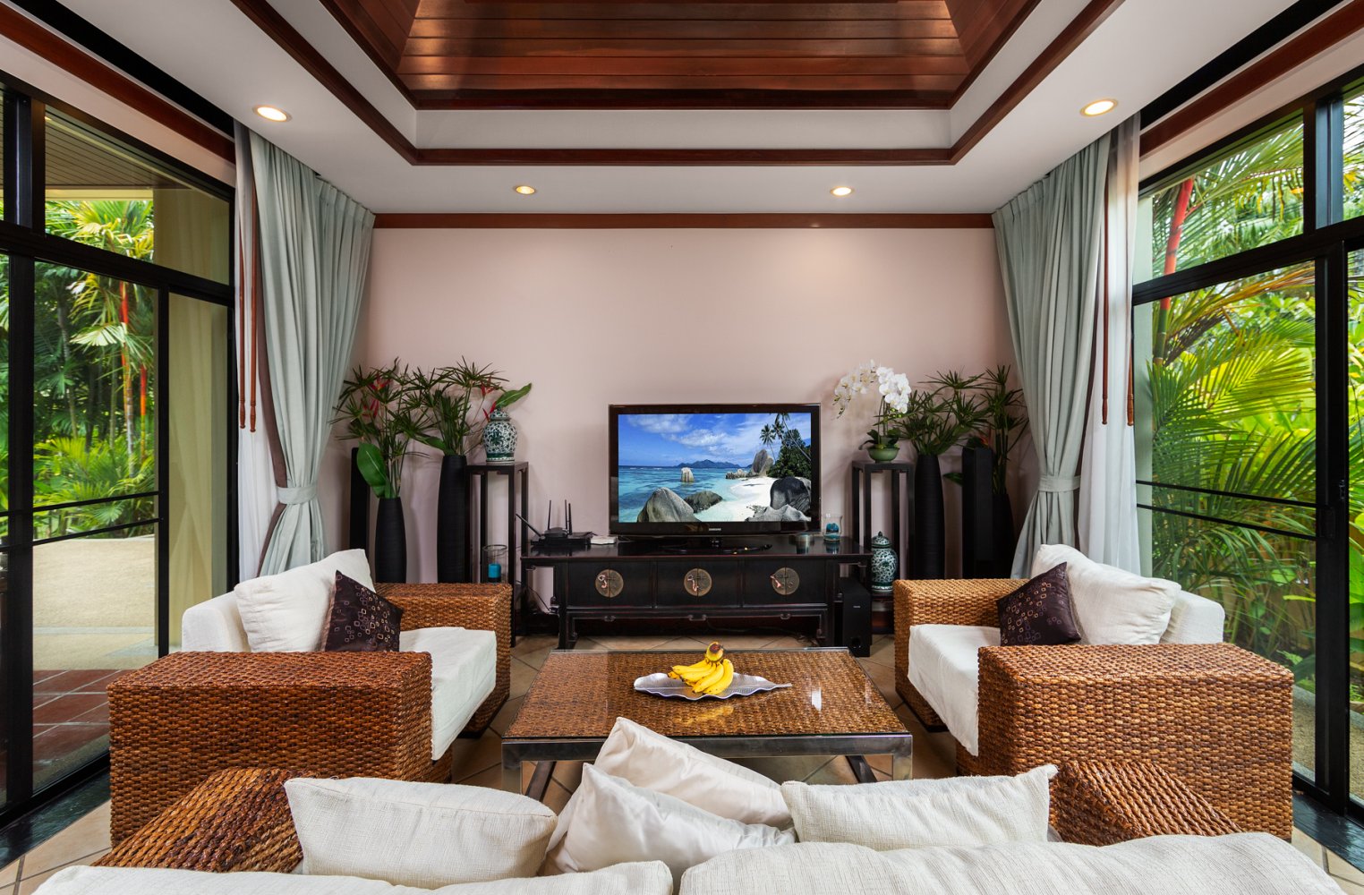 Property image - full photo 45
