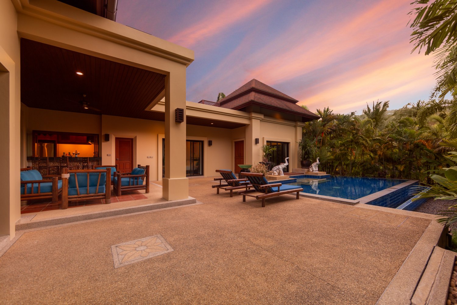 Property image - full photo 17