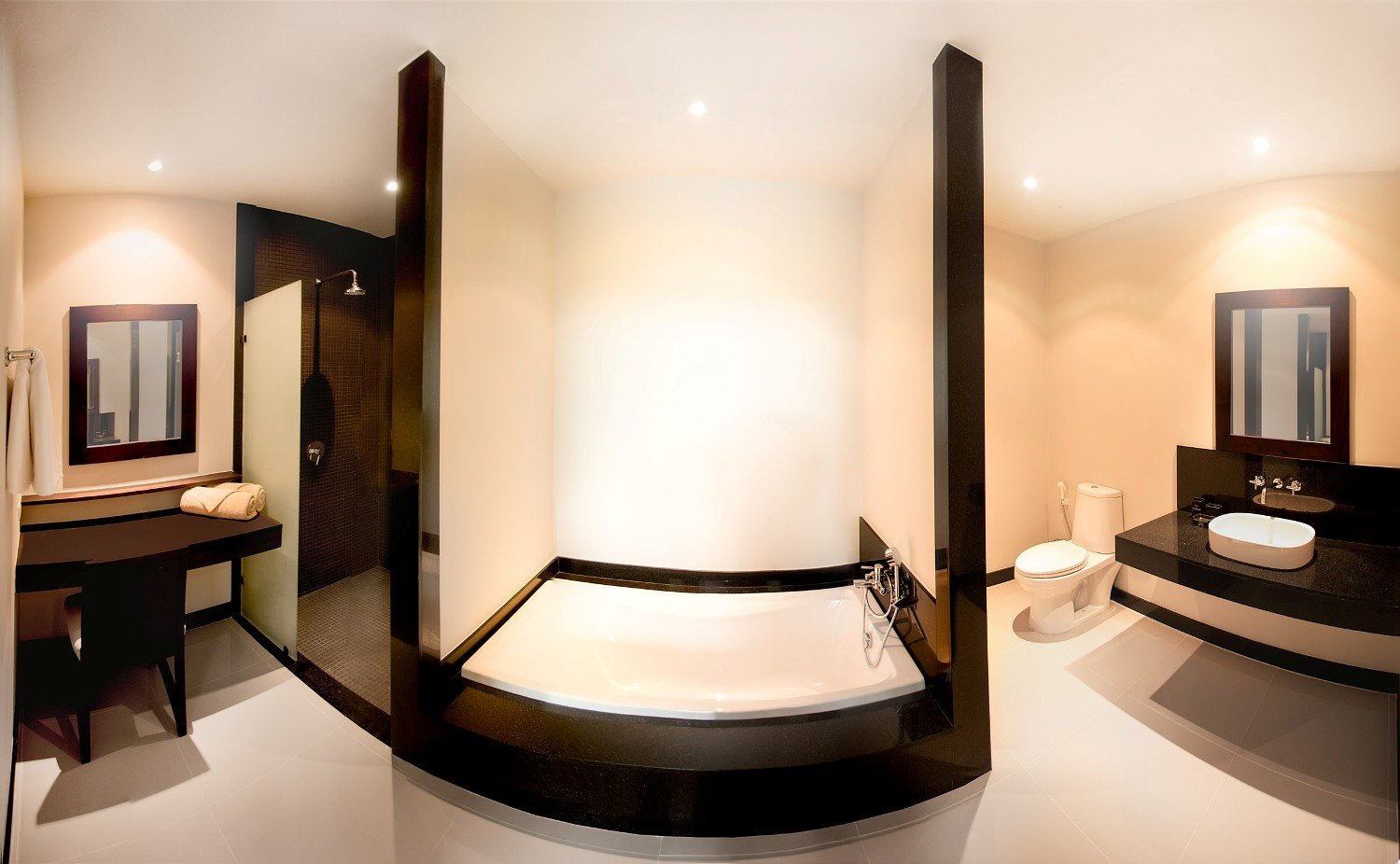 Property image - full photo 33